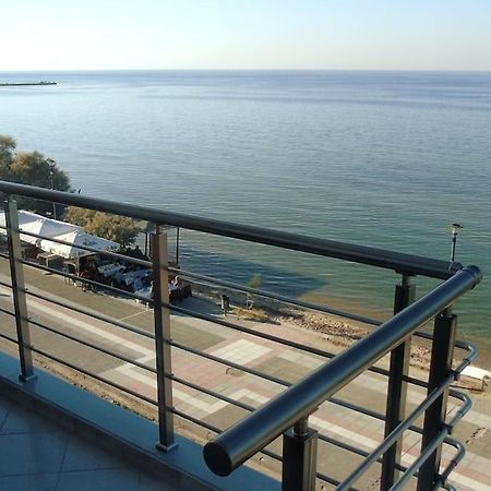 Perea Sea View Apartment Peraía Екстериор снимка