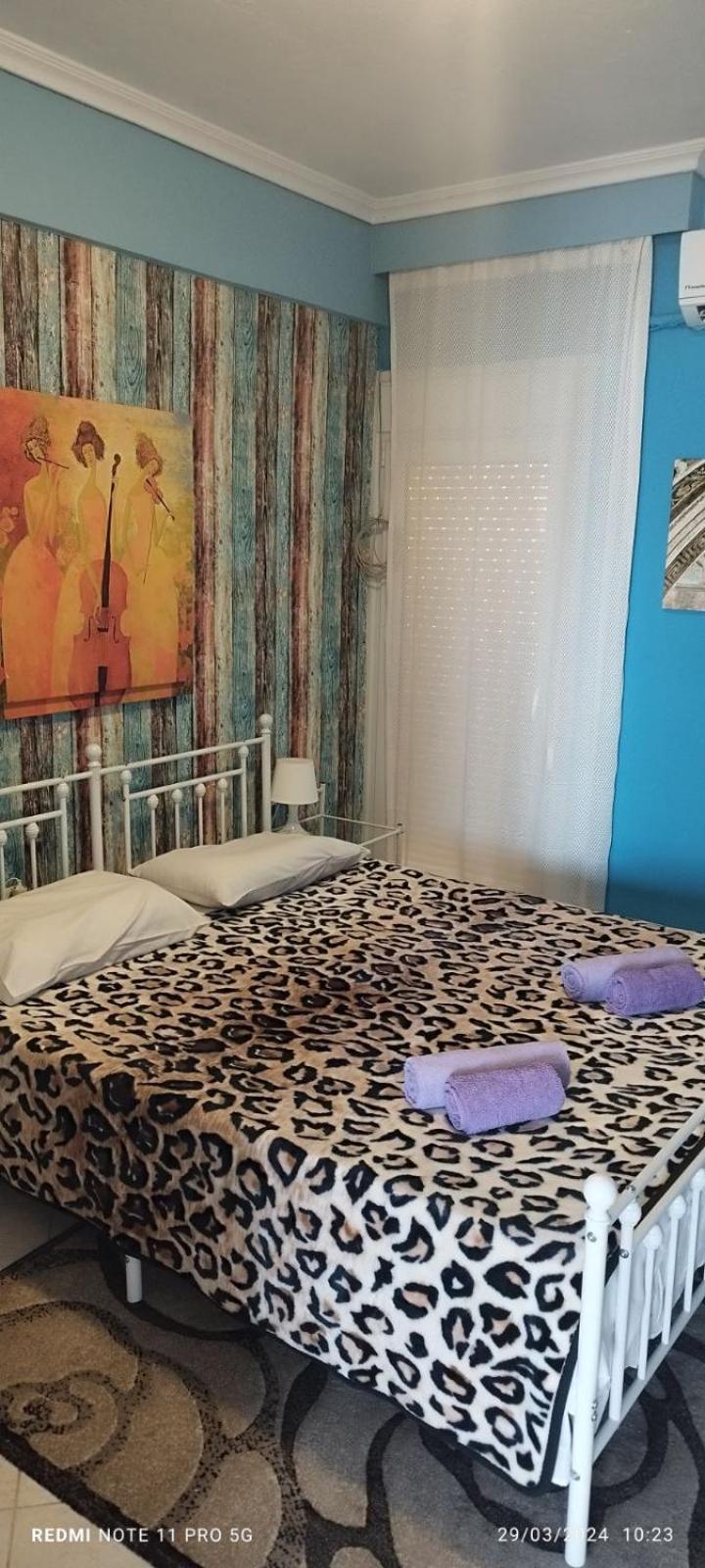 Perea Sea View Apartment Peraía Екстериор снимка